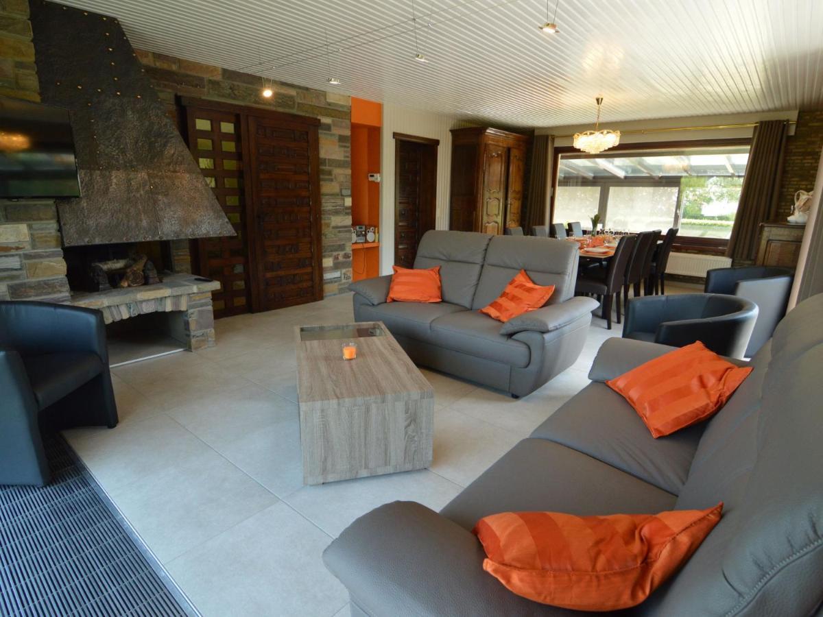 Elegant Villa In Stavelot With Fitness Playroom Dış mekan fotoğraf