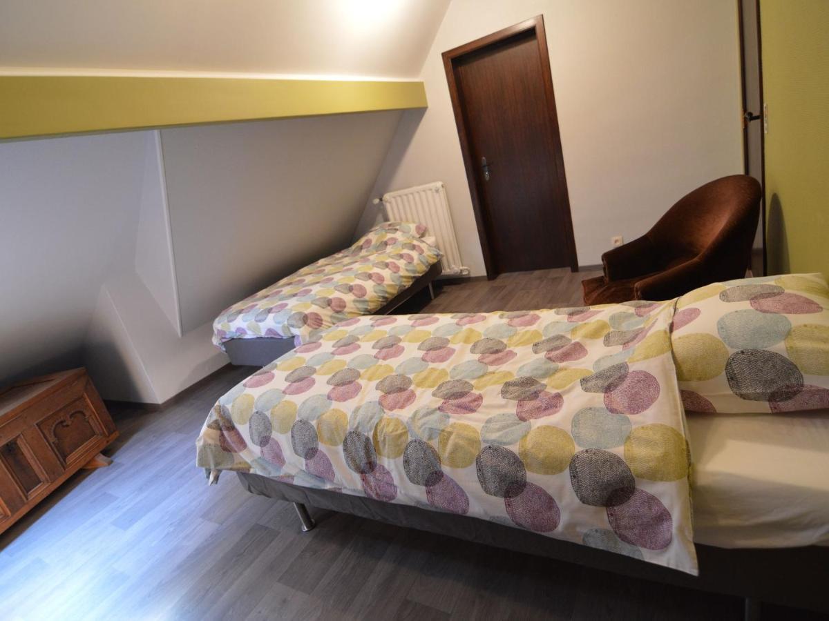 Elegant Villa In Stavelot With Fitness Playroom Oda fotoğraf