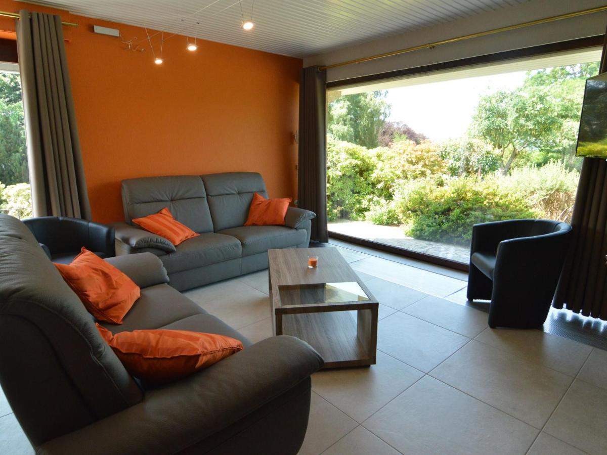 Elegant Villa In Stavelot With Fitness Playroom Dış mekan fotoğraf