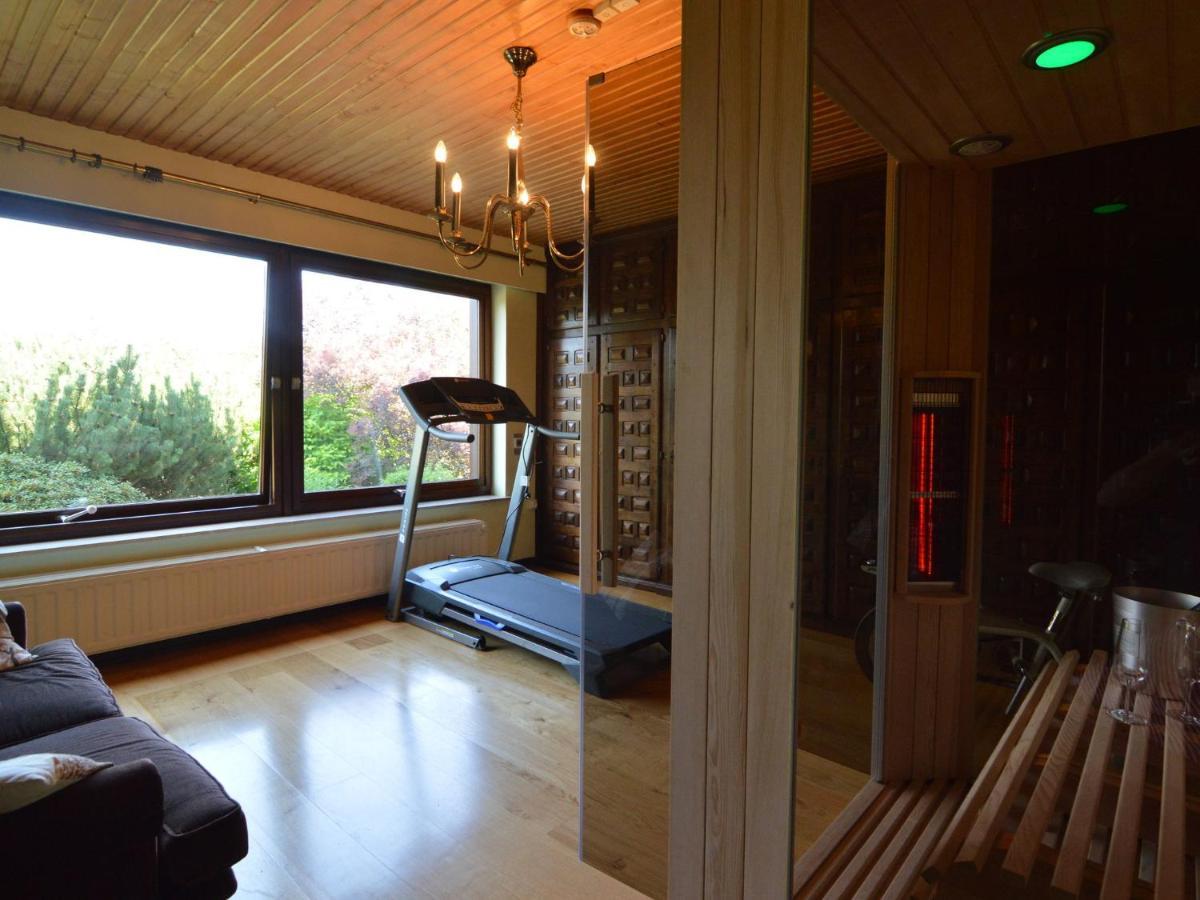 Elegant Villa In Stavelot With Fitness Playroom Dış mekan fotoğraf